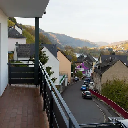 T. Muellers | Nr. 1 Appartamento *