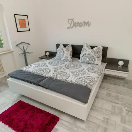 T. Muellers | Nr. 1 Appartamento Kövenig