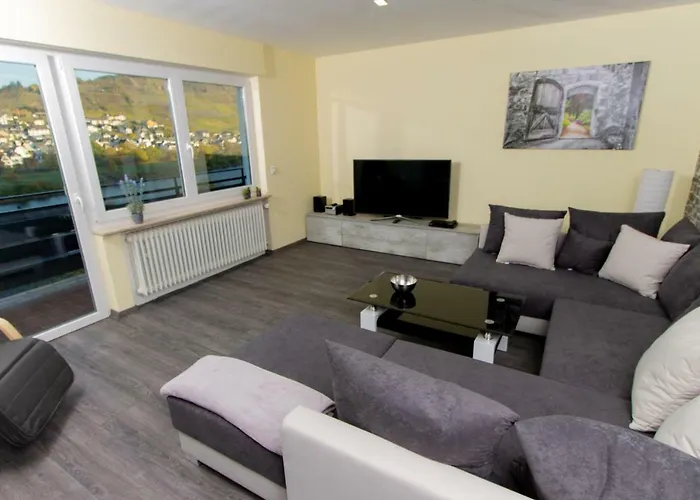 T. Muellers | Nr. 1 Kövenig